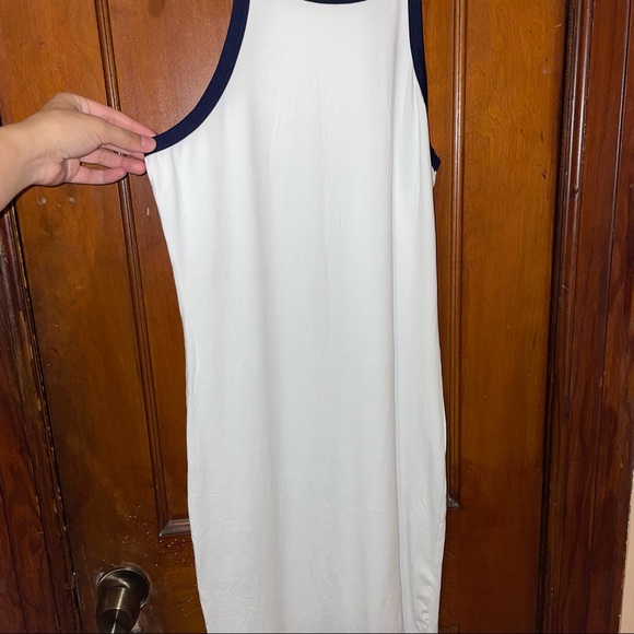 White body on dress 🤍 - Picture 2 of 3